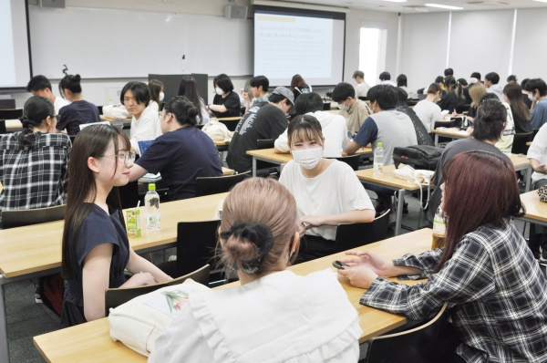 科学論入門の授業風景