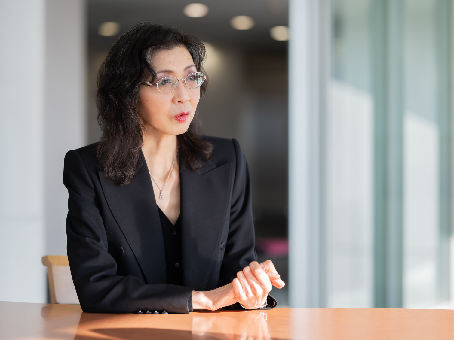 コスモポリタニズムの視点から現代社会を語る海津淳先生