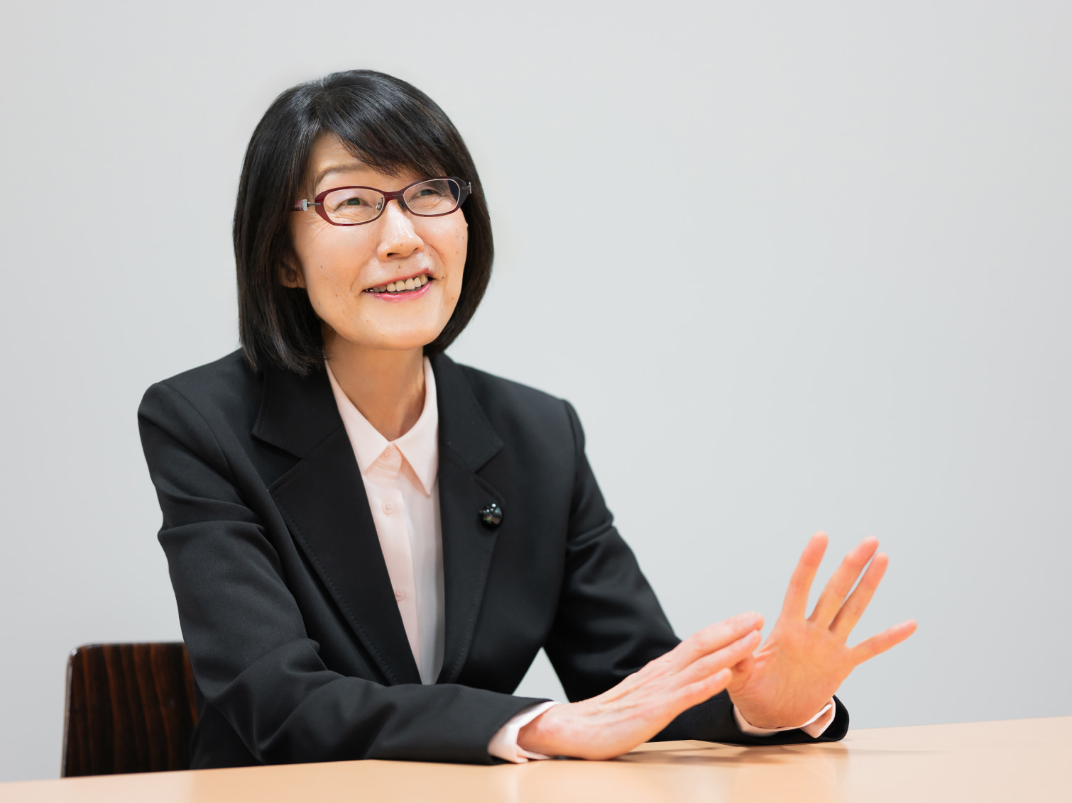 子どもたちの能動的な学びと構成主義について語る松本朱実先生