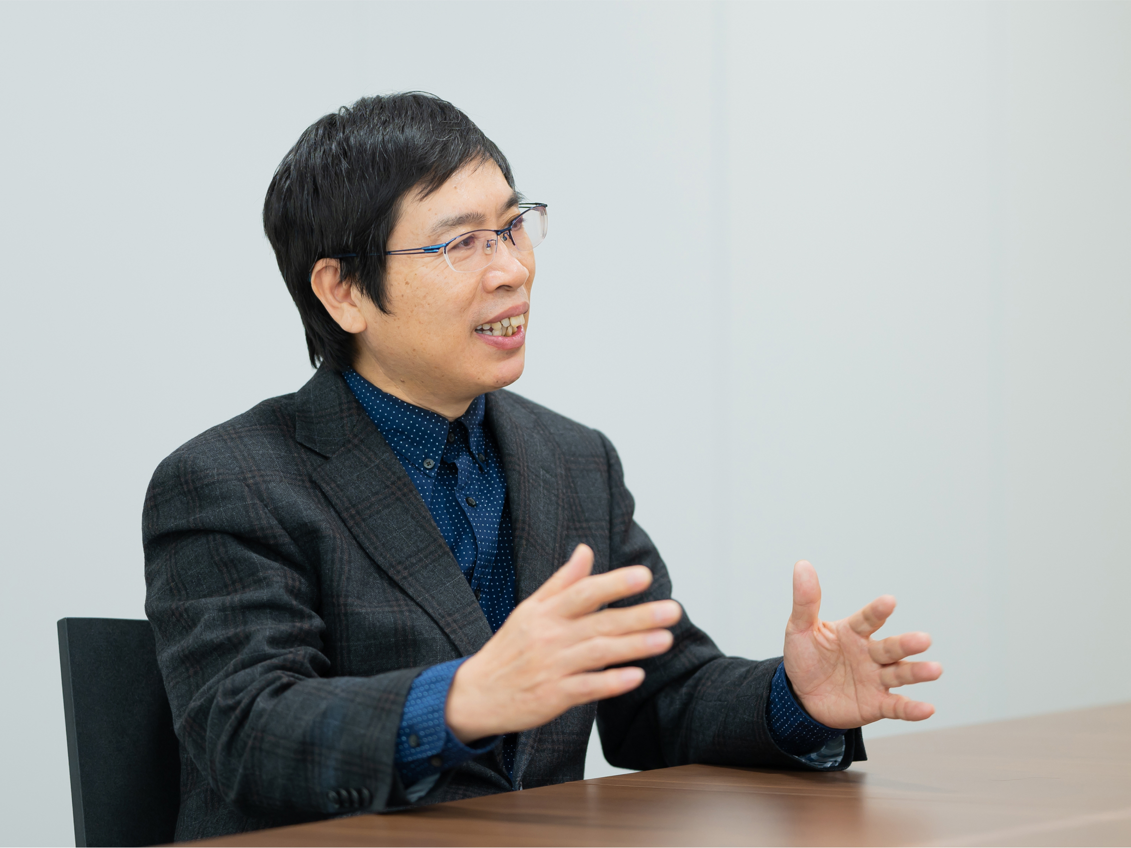 歴史研究を志すきっかけについて語る李恩民先生
