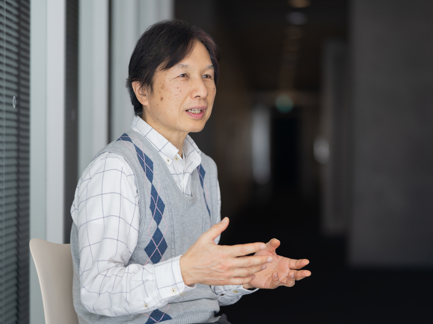 国語教育と英語教育の連携について語る長谷川淳一先生