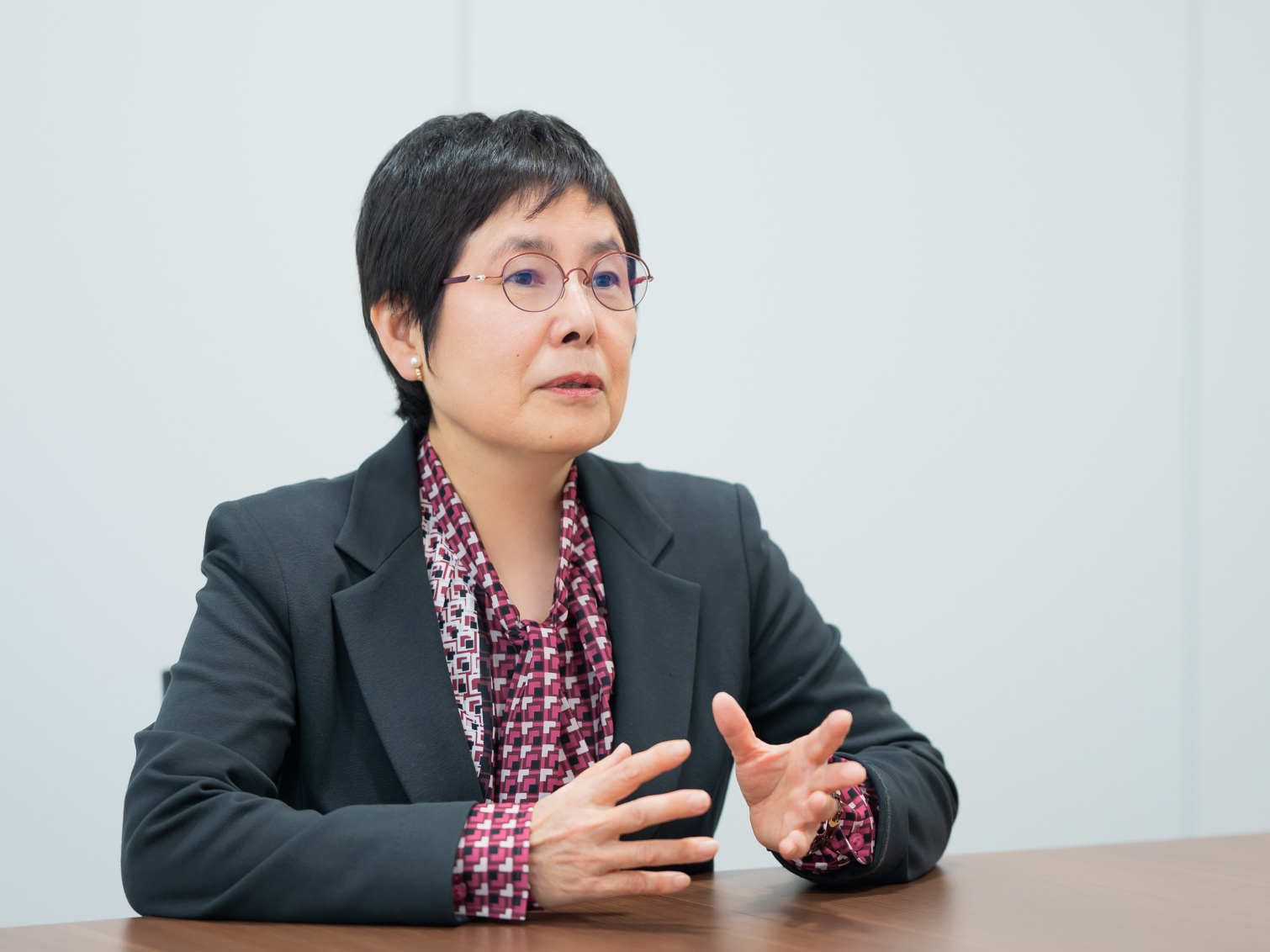 野村 知子 | 教員紹介 | 桜美林大学