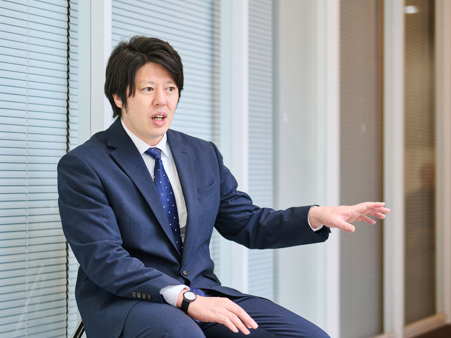医療現場で知った心理学の奥深さについて語る前場康介先生
