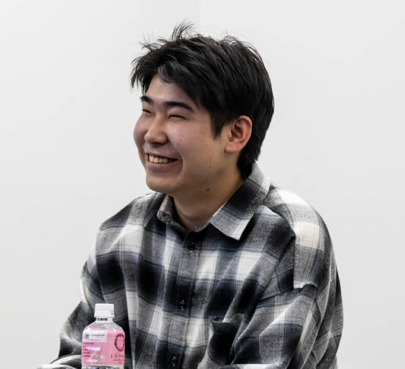 自己紹介からお願いします。