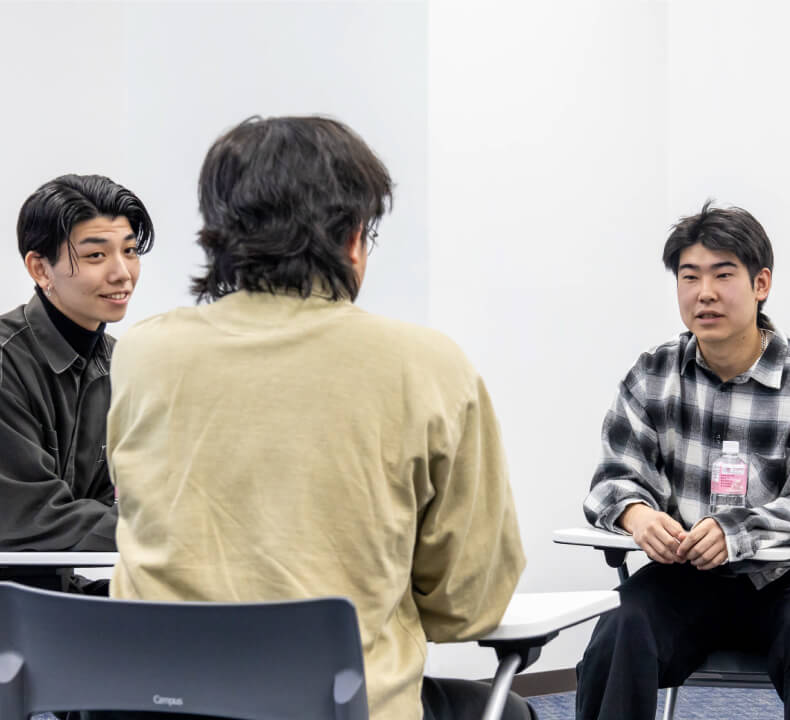 ナラさんのコミュ力は2人から見てどう?