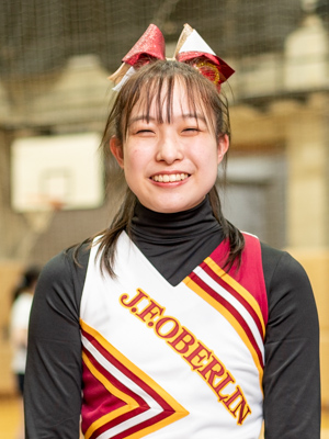 三好里奈 | チアリーディング部 | 桜美林のスポーツ
